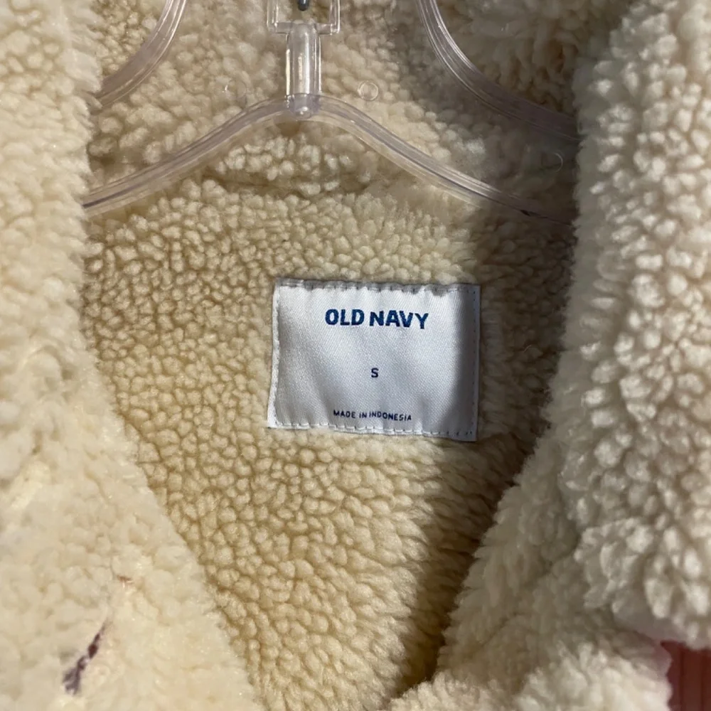 Jacket - Picture 3 of 4